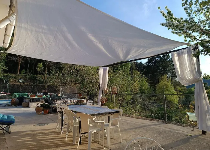 C.r. Tejar De Arriba * Mombeltrán